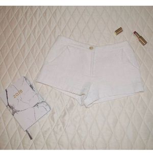 Forever 21 textured white shorts size small